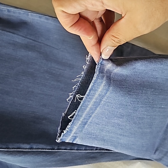 Gap 1969 Light Wash Legging Jeans Woman's Size 16 - Picture 6 of 16